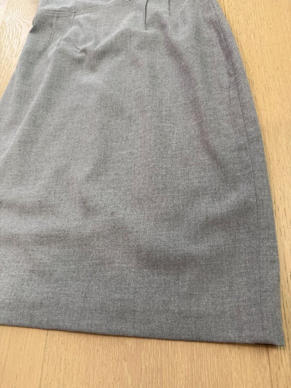 Banana Republic Grey Strapless Sheath Dress Size 4 Lined Structured Cocktails - Picture 8 of 13